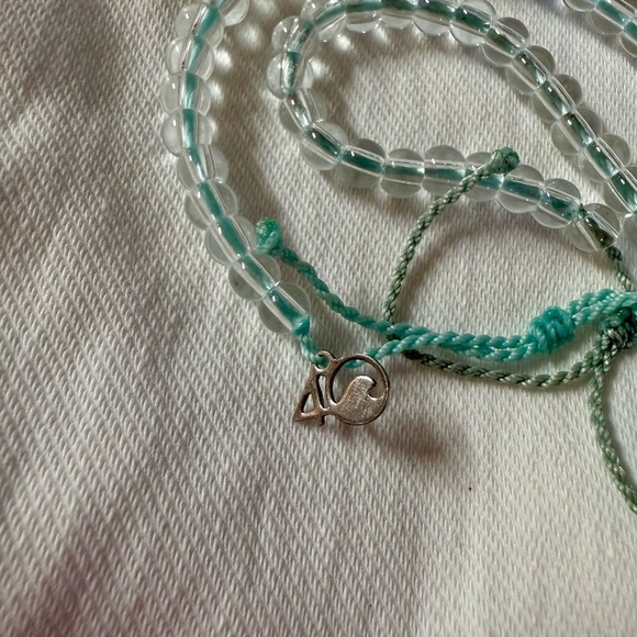 4Ocean Lot of Five Bracelets - Picture 4 of 6